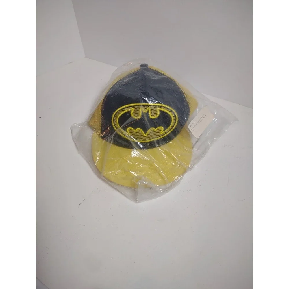 Official Classic Batman Yellow Logo  Snap-Back Baseball Cap Hat DC Comics